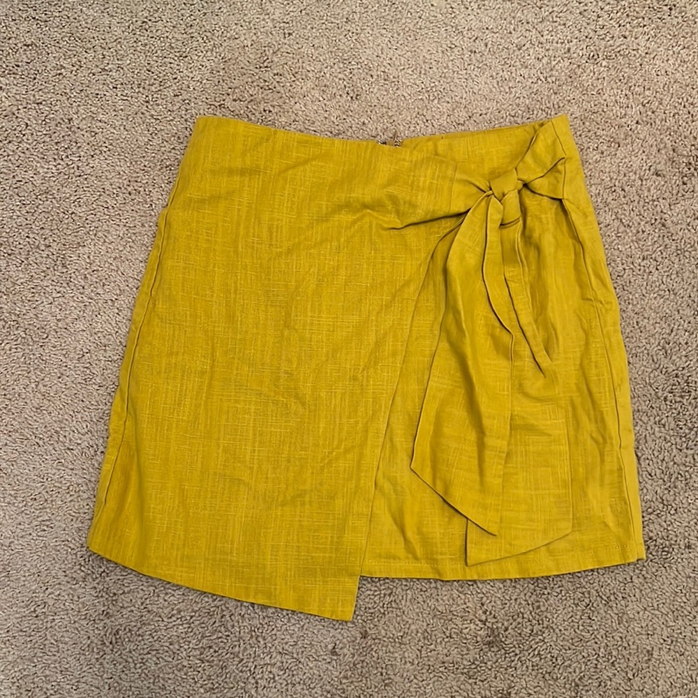 Very J Mustard Skirt Size M